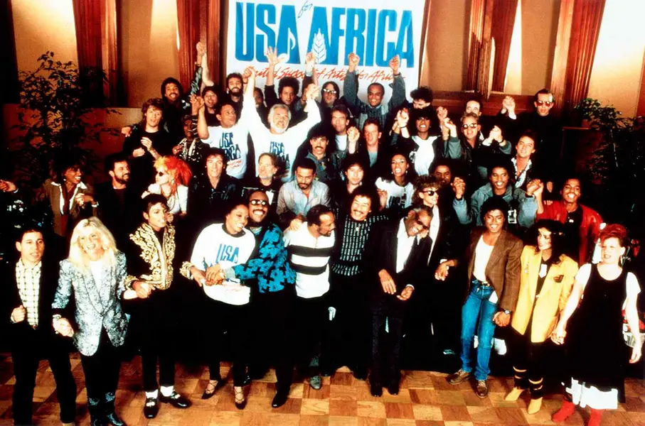 USA FOR AFRICA: WE ARE THE WORLD (ویدئو)، ۱۹۸۵