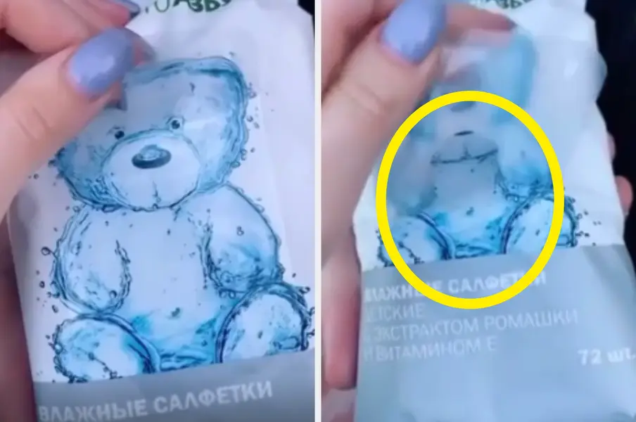 نمای نزدیک یک بسته دستمال مرطوب با طرح خرس نرمپوش؛ دایره زرد جزئیات ناهماهنگی در گردن خرس را نشان میدهد