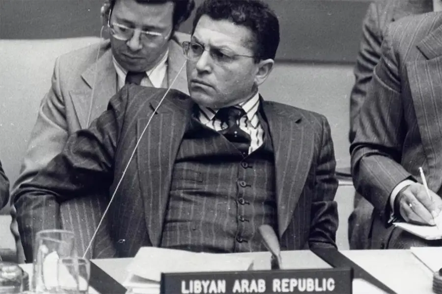 بررسی فیلم پدر من و قذافی